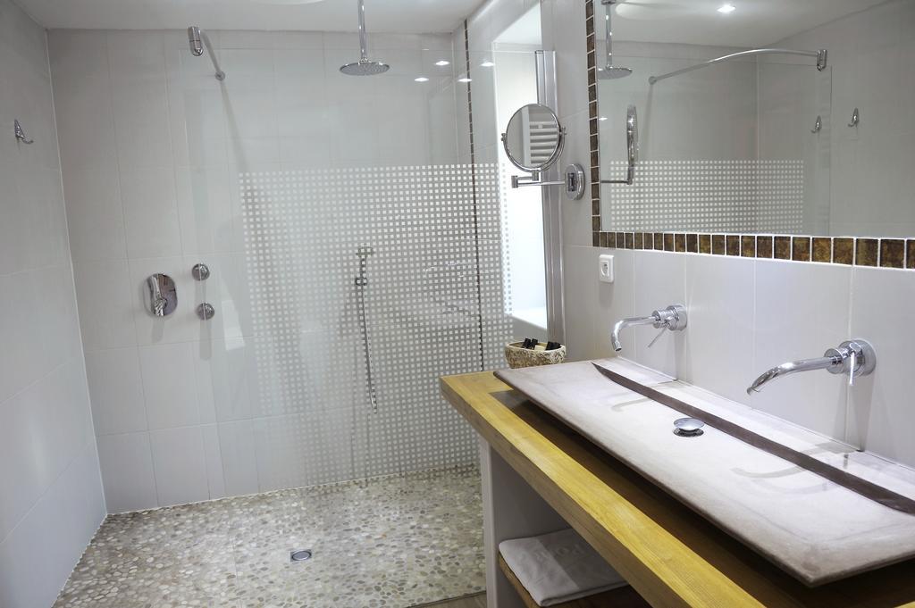 Le Pont De L'Ouysse Hotel Lacave  Ngoại thất bức ảnh