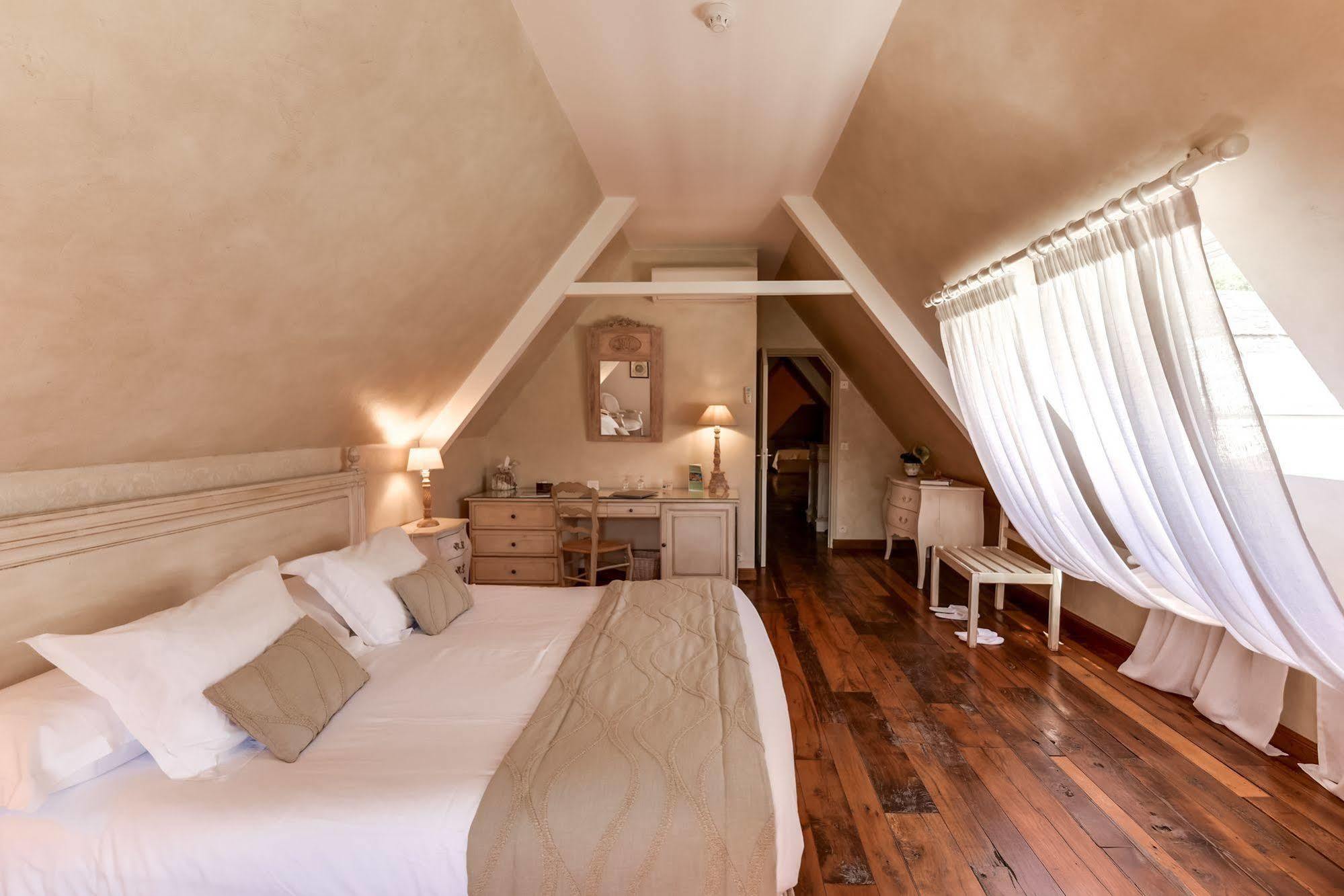 Le Pont De L'Ouysse Hotel Lacave  Ngoại thất bức ảnh